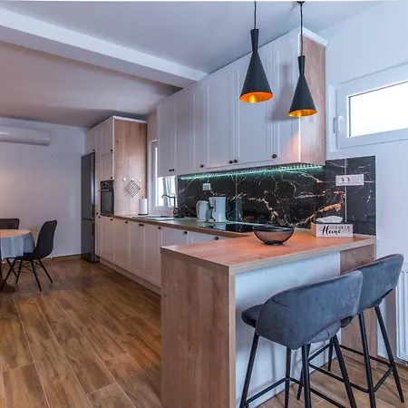 Divic Apartment Baska Voda
